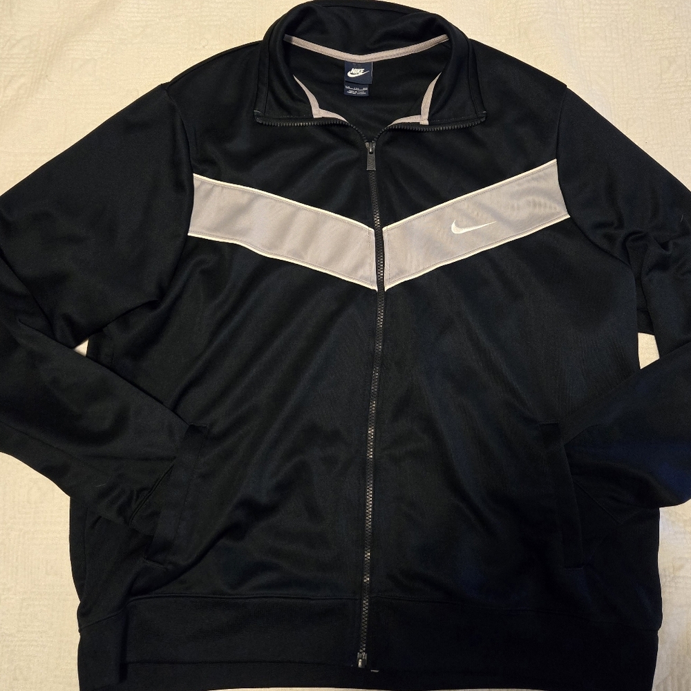 Vintage Nike full-zip jacket, size XXL